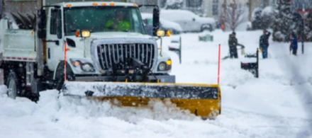 Snowplow mailbox